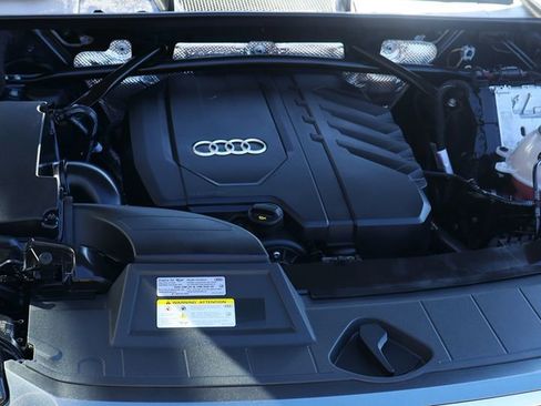 Used 2022 Audi Q5 2.0T Premium image 64