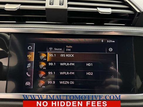 Used 2021 Audi Q3 2.0T Premium w/ Convenience Package AWD/4WD image 23