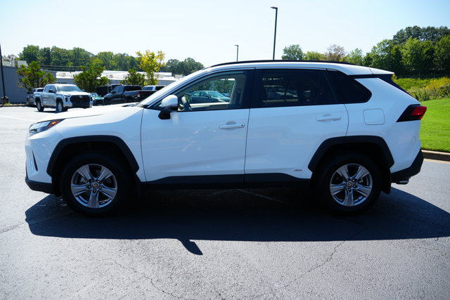 Used 2024 Toyota RAV4 XLE w/ Convenience Package AWD/4WD image 4