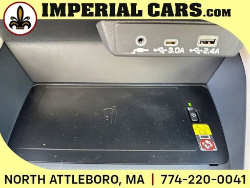 New 2025 Subaru Forester Premium image 29