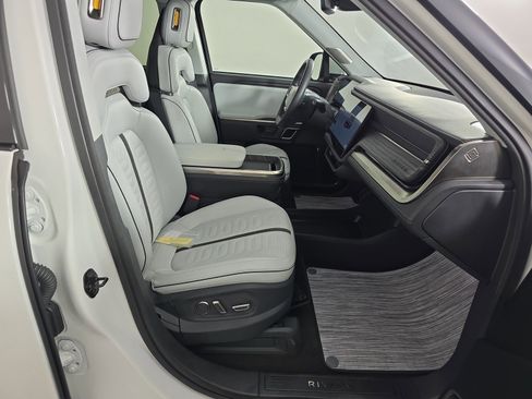 Used 2023 Rivian R1S Adventure image 23