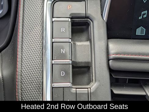 Used 2022 Chevrolet Suburban RST w/ Luxury Package AWD/4WD image 16