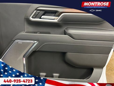 New 2026 GMC Sierra 3500 Denali w/ Denali Reserve Package image 29