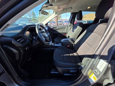 Used 2025 Ford Escape Active image 11