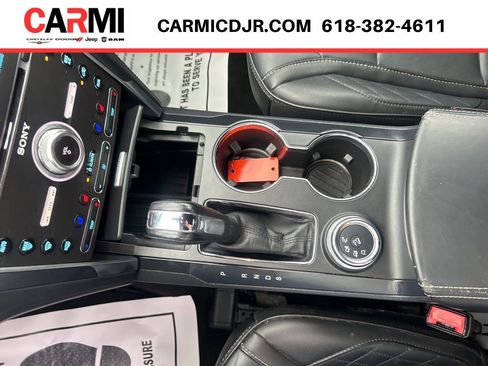 Used 2018 Ford Explorer Platinum AWD/4WD image 29