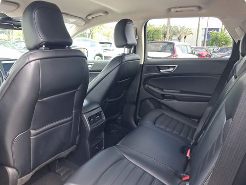 Used 2024 Ford Edge SEL AWD/4WD image 6