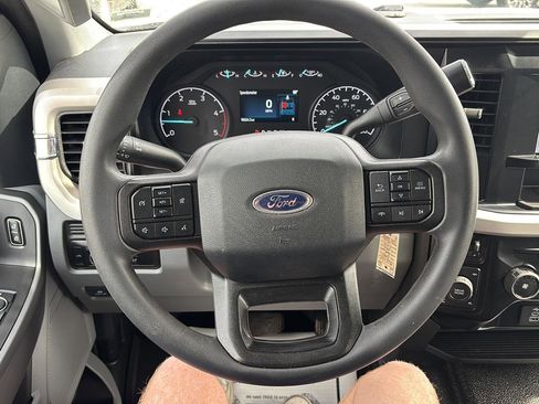 Used 2025 Ford F250 XLT AWD/4WD image 26