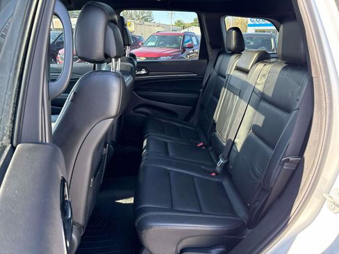 Used 2021 Jeep Grand Cherokee Limited w/ Quick Order Package 28K 80th AWD/4WD image 11