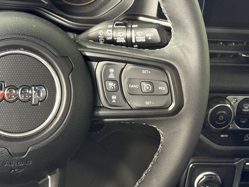 New 2025 Jeep Wrangler Sport S image 18