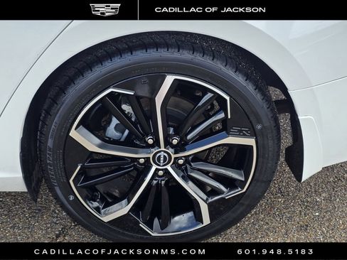 Used 2024 Nissan Altima 2.5 SR FWD image 26
