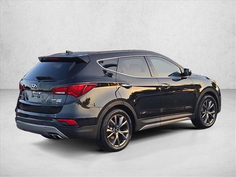 Used 2018 Hyundai Santa Fe Sport FWD image 5