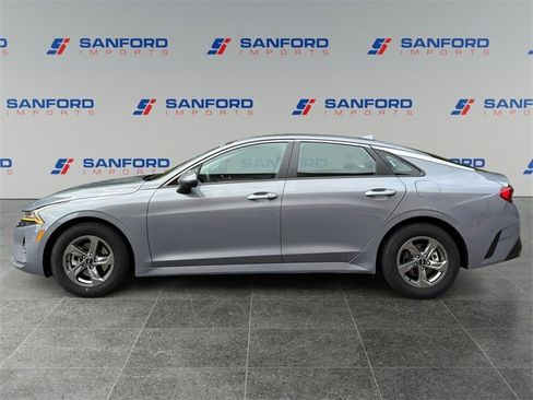 Used 2023 Kia K5 LXS image 2