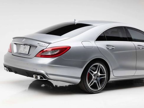 Used 2012 Mercedes-Benz CLS 63 AMG image 30