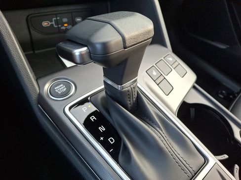 New 2026 Kia Sportage EX AWD/4WD image 9