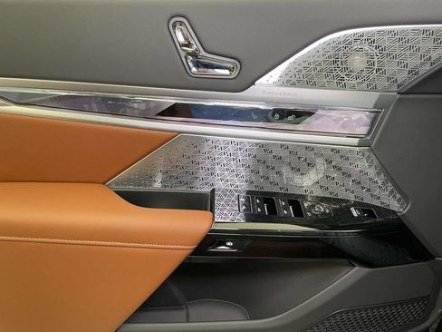 New 2026 BMW i7 xDrive60 AWD/4WD image 28