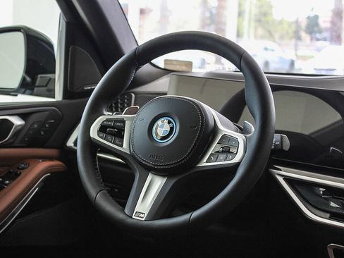 New 2026 BMW X5 xDrive50e w/ M Sport Package AWD/4WD image 15