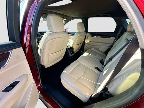 Used 2017 Cadillac XT5 Luxury w/ Driver Awareness Package image 26