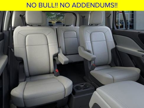 New 2026 Lincoln Aviator Reserve image 12