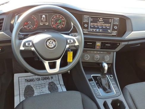 Used 2021 Volkswagen Jetta S image 18