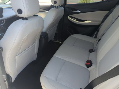 Used 2025 Buick Encore GX Preferred image 17