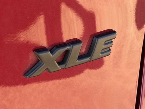 Used 2025 Toyota RAV4 XLE w/ Convenience Package FWD image 11