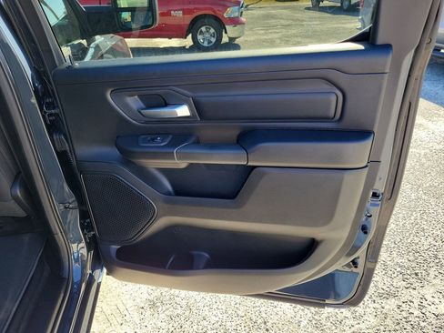 New 2026 RAM 1500 Express image 27