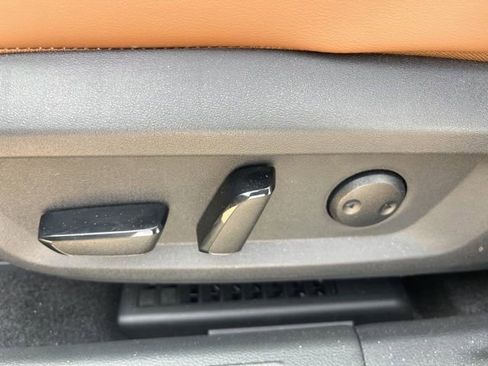 Certified 2026 Nissan Rogue Platinum w/ Platinum Premium Package AWD/4WD image 10
