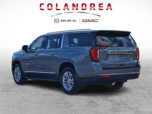 Used 2021 GMC Yukon XL SLT w/ SLT Premium Package AWD/4WD image 4