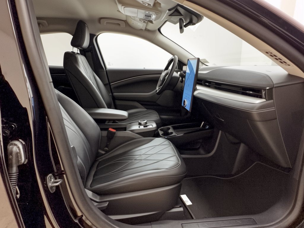 Used 2023 Ford Mustang Mach-E Select RWD image 30