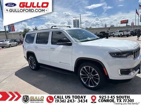 Used 2023 Jeep Wagoneer Series II w/ Convenience Group I AWD/4WD image 2