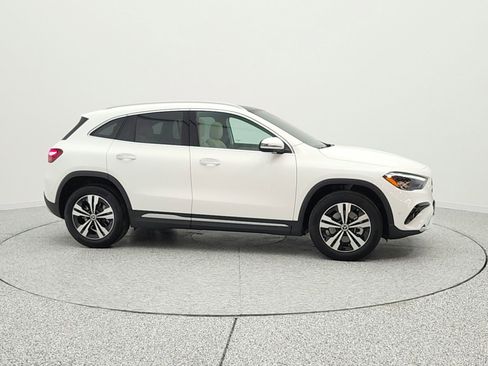 Certified 2026 Mercedes-Benz GLA 250 image 4