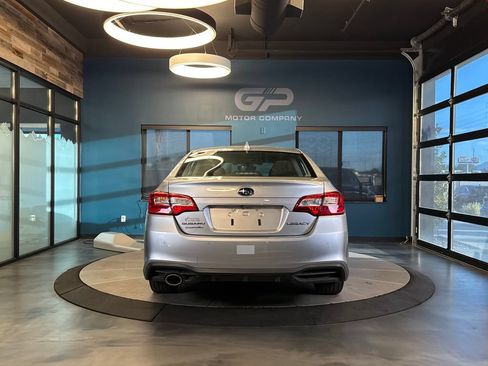 Used 2018 Subaru Legacy 2.5i Limited AWD/4WD image 4