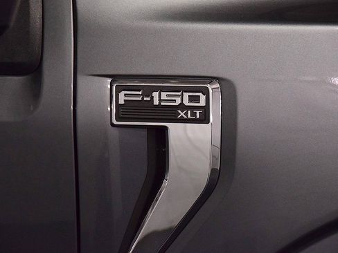 Used 2024 Ford F150 XLT w/ Mobile Office Package image 12