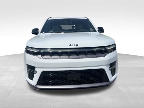 New 2026 Jeep Grand Wagoneer Limited AWD/4WD image 7