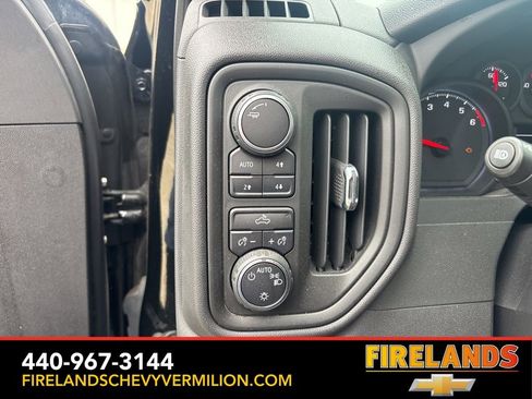 Used 2023 Chevrolet Silverado 1500 Custom Trail Boss w/ LPO, Dark Essentials Package AWD/4WD image 14