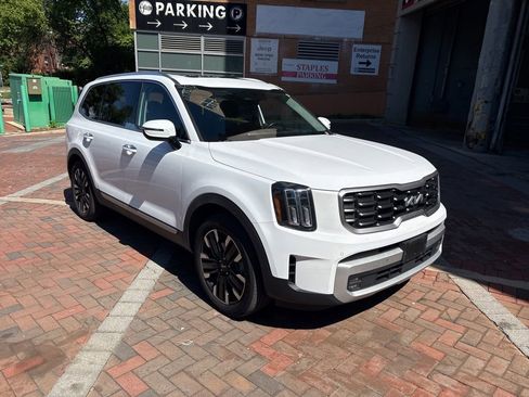 Certified 2024 Kia Telluride SX Prestige w/ Towing Package AWD/4WD image 1