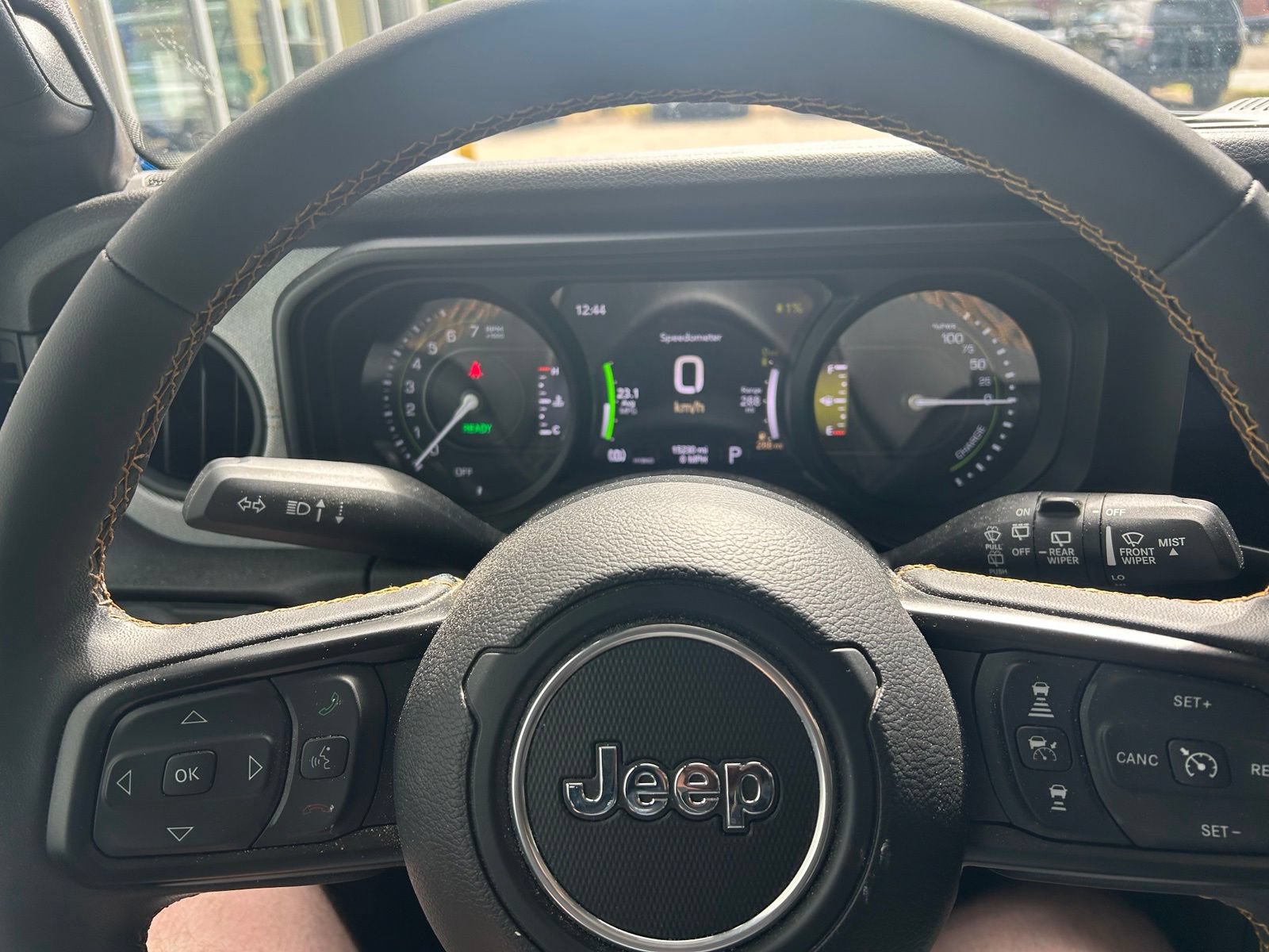 Used 2024 Jeep Wrangler Unlimited AWD/4WD image 15
