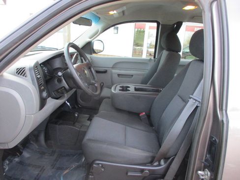 Used 2012 Chevrolet Silverado 1500 W/T image 15