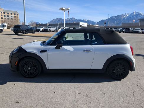 Used 2024 MINI Cooper Convertible image 3