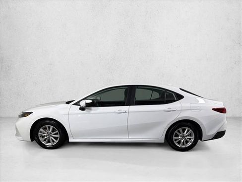 Used 2025 Toyota Camry LE FWD image 6