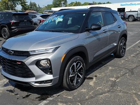 Used 2023 Chevrolet TrailBlazer RS AWD/4WD image 3