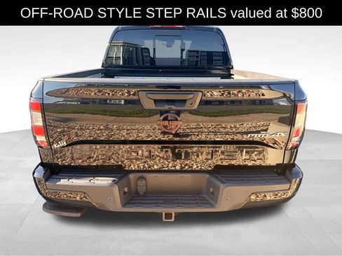 Used 2023 Nissan Frontier PRO-4X w/ Pro-4X Premium Package AWD/4WD image 5