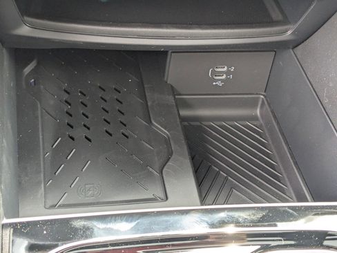 New 2026 Chrysler Pacifica Limited FWD image 24