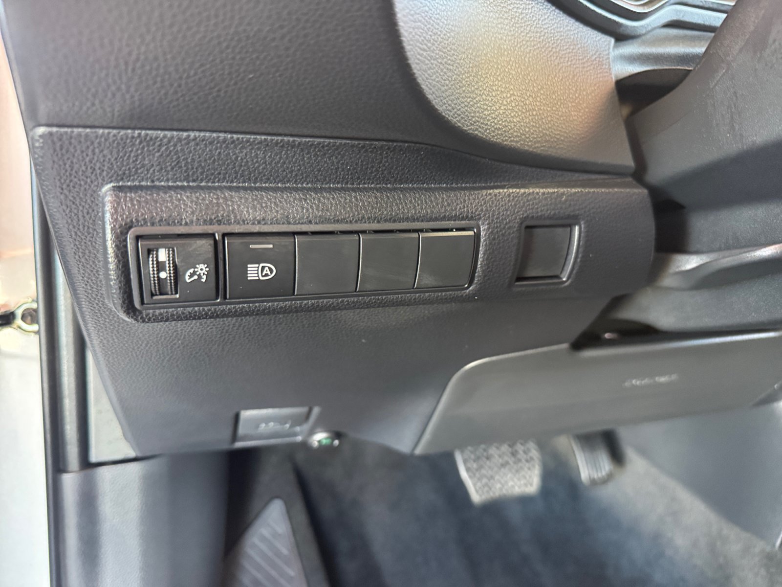 New 2027 Toyota Corolla LE w/ LE Premium Package FWD image 18