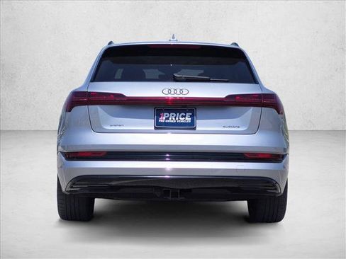 Used 2021 Audi e-tron Premium Plus w/ Premium Plus Package AWD/4WD image 7