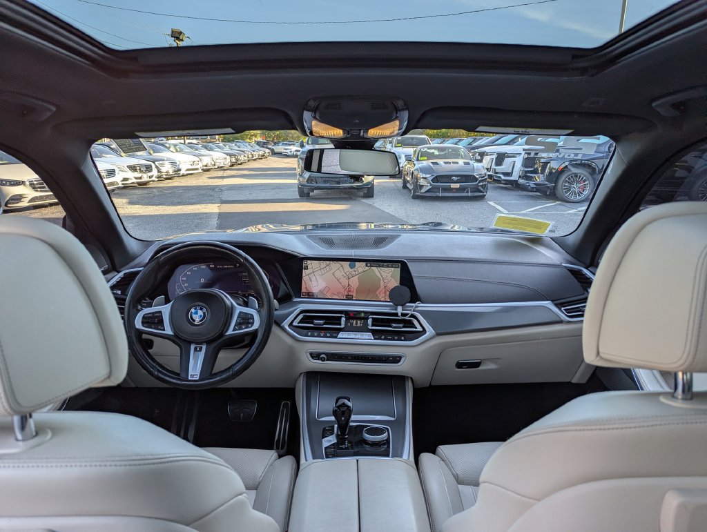Used 2022 BMW X5 M50i AWD/4WD image 41