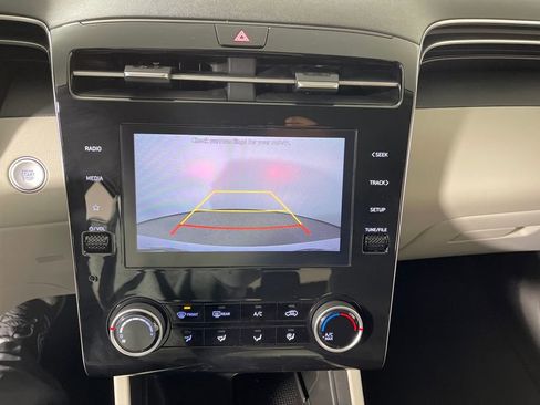 Certified 2023 Hyundai Tucson SEL image 23