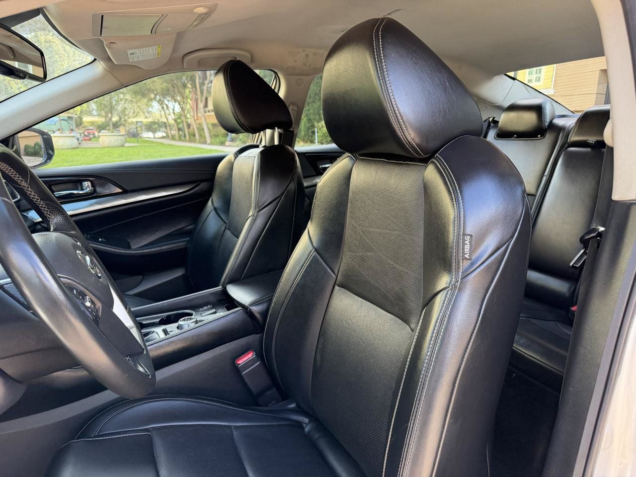 Used 2022 Nissan Maxima SV w/ Floor Mat Group FWD image 28