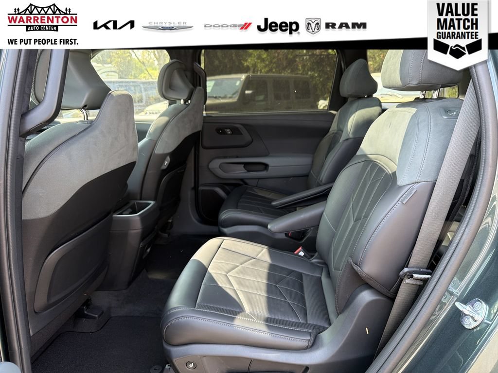 Used 2027 Kia Telluride SX Prestige X-Pro AWD/4WD image 13