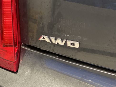 Used 2017 Cadillac XTS Luxury w/ Driver Awareness Package image 11